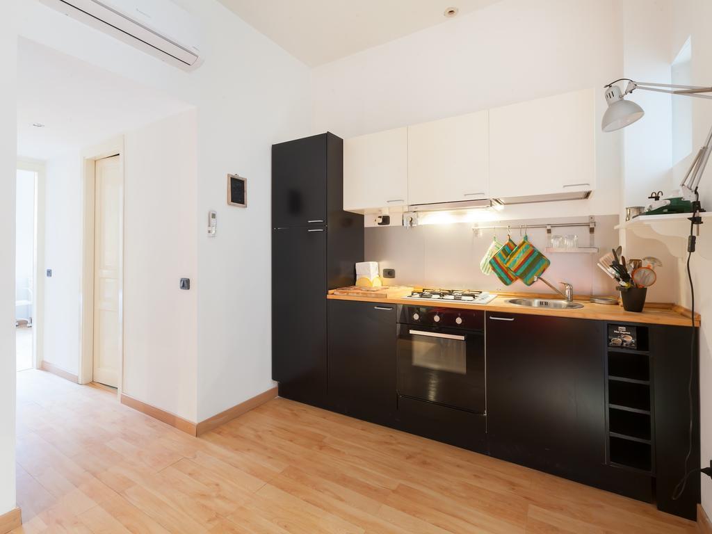 Sabelli Nightlife Apartment-La Sapienza-Termini Station 罗马 客房 照片