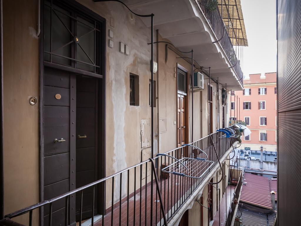 Sabelli Nightlife Apartment-La Sapienza-Termini Station 罗马 客房 照片